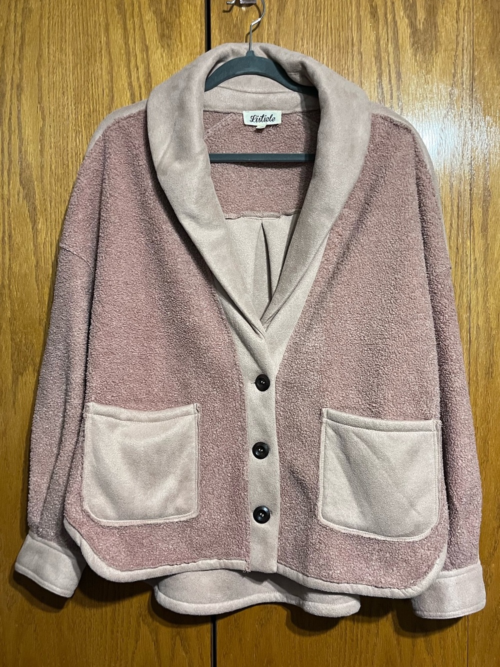 Listicle Women's Teddy Jacket in Mauve and Blush